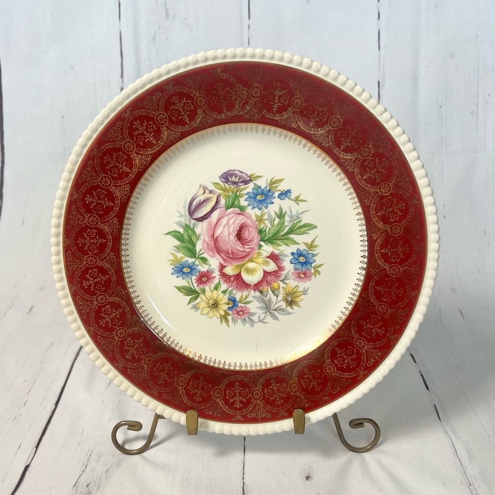 Vintage Royal Ascot Saguenay Dinner Plate - 1940s Maroon & Gold Filigree